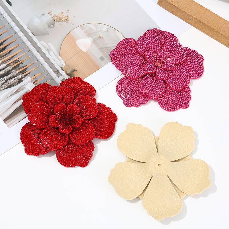 Embellish Craft - 1個入り 3Dカメリア ラインストーンフラワーパッチ DIYクラフト 縫製用品 装飾用フラワーブローチ