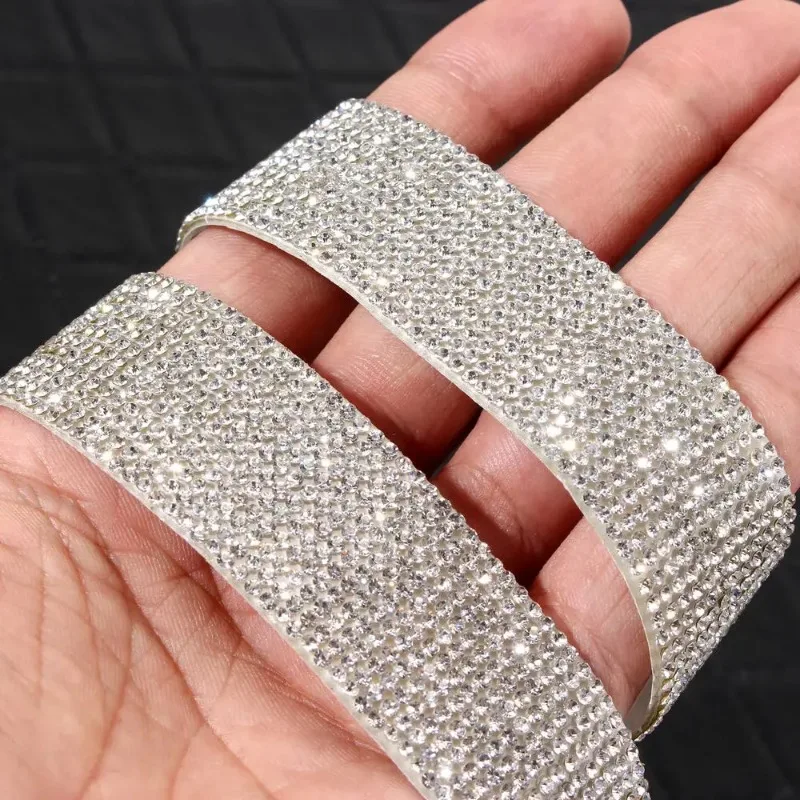 自己粘着ステッカーラインストーングリッタークリスタルリボンダ - Hotfix Rhinestone Sheet のレビューと価格